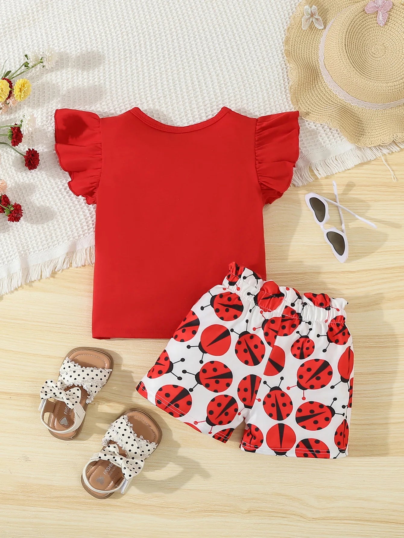 Adorable Ladybug Outfit Set for Baby Girls