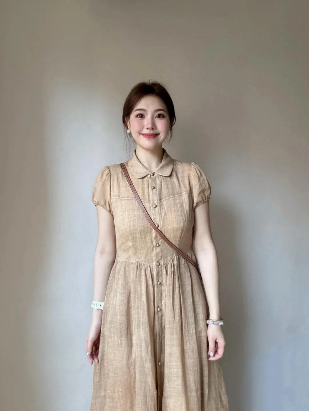Summer elegant fitted solid color short sleeve dress