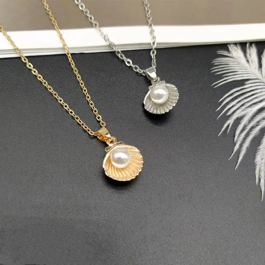 Pearl Pendant Necklace For Women