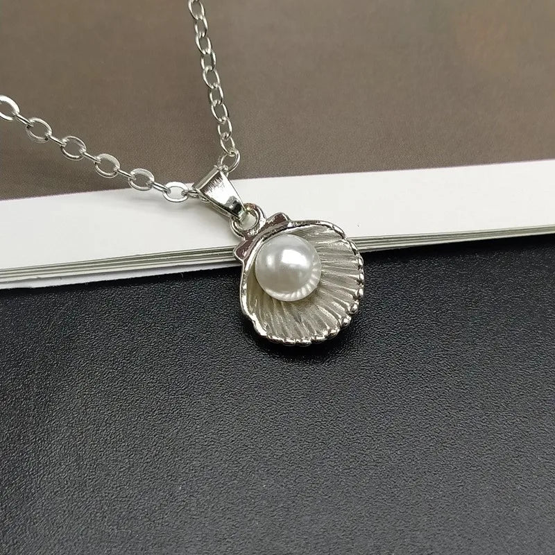 Pearl Pendant Necklace For Women