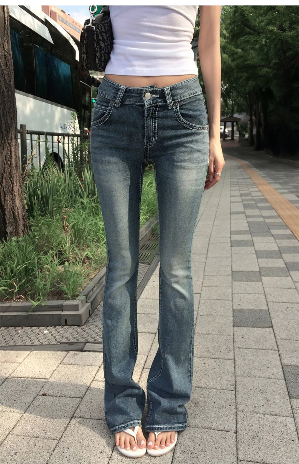 Gothic Buddha Head Womens Jeans Y2K Clothes Hip Hop Pocket Embroidery Vintage Blue Baggy Jeans Low Waist Wide Leg Trousers