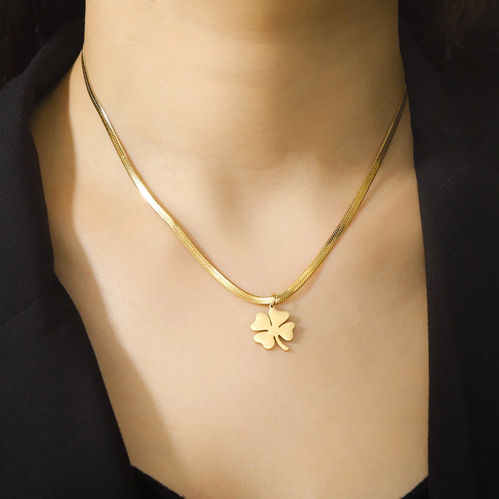 Skyrim Four Leaf Clover Women's Necklace