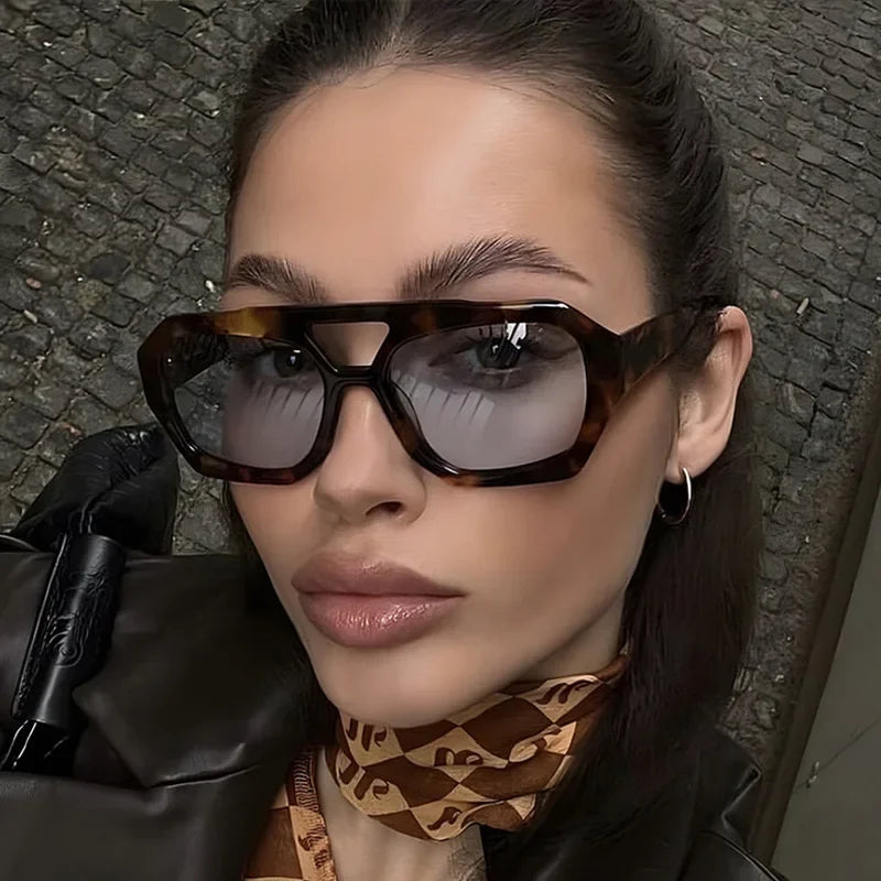 Fashion Sunglasses Luxury Designer Colored Lenses Sun Shade Glasses for Women Vintage UV400 Brand Sun Glasses