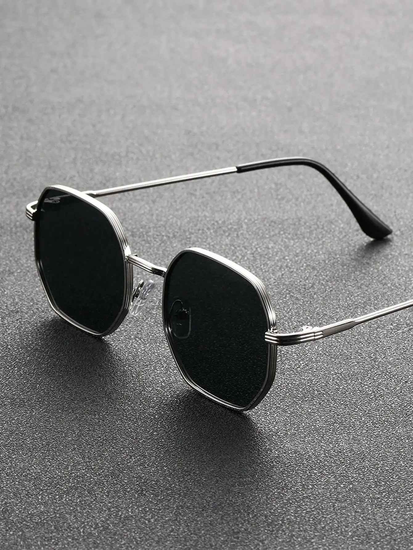 1/2 PCS Unisex Geometric Metal Frame Temperament Fashion Glasses For Outdoor Travel Driving Daily Life Accessories