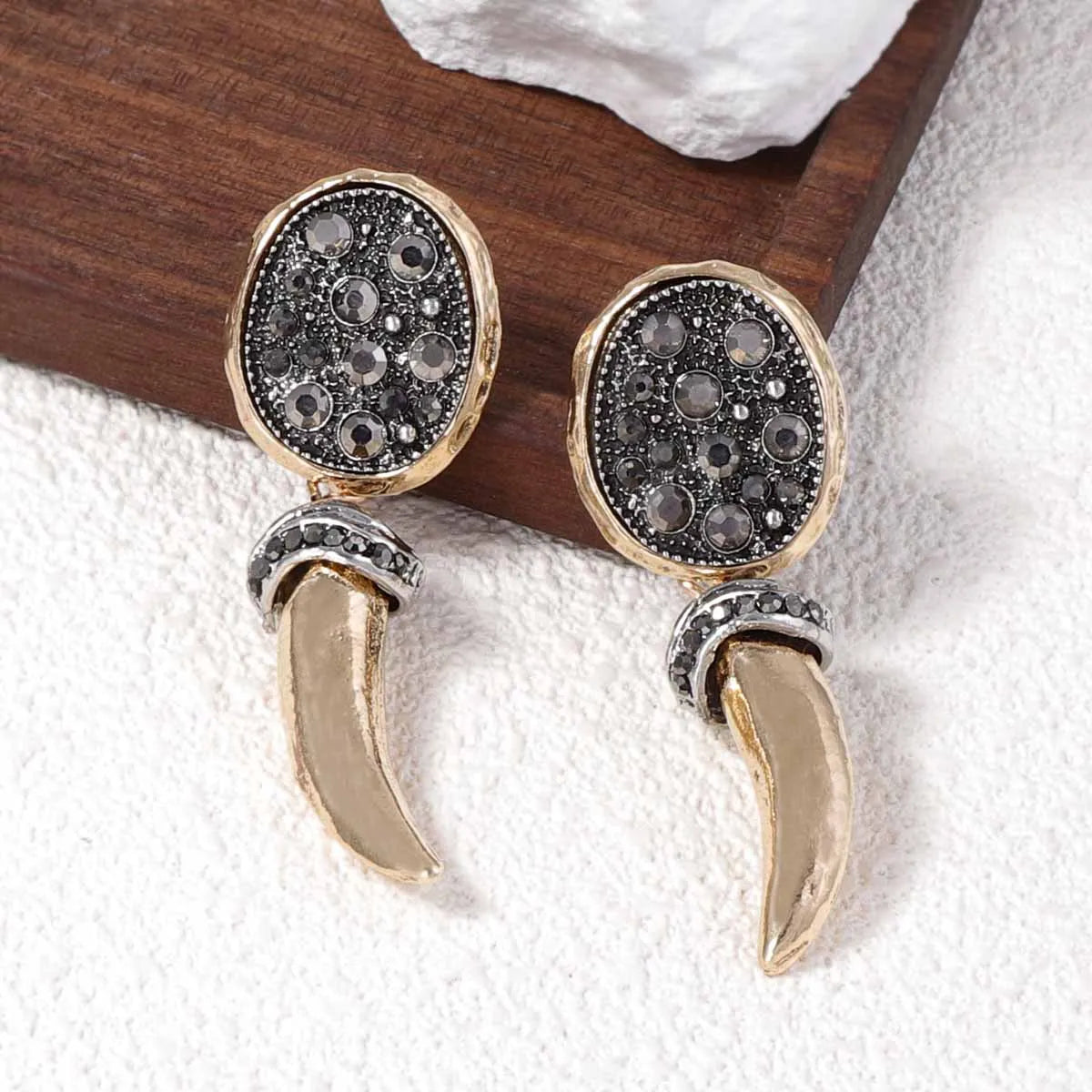 Vintage Women Jewelry Metal Horn Dangle Earrings