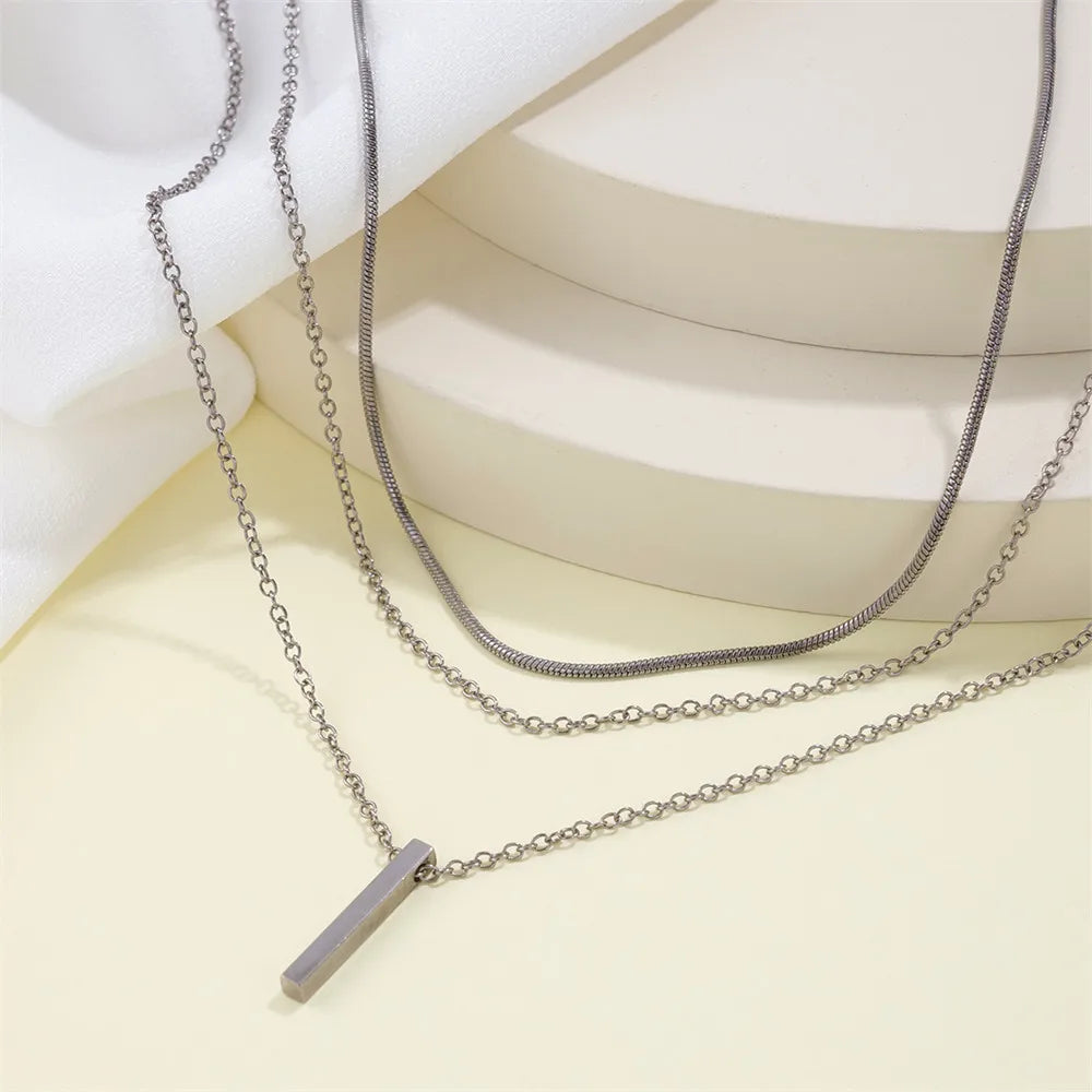 Vintage Layered Metal Bar Pendant Necklace for Women