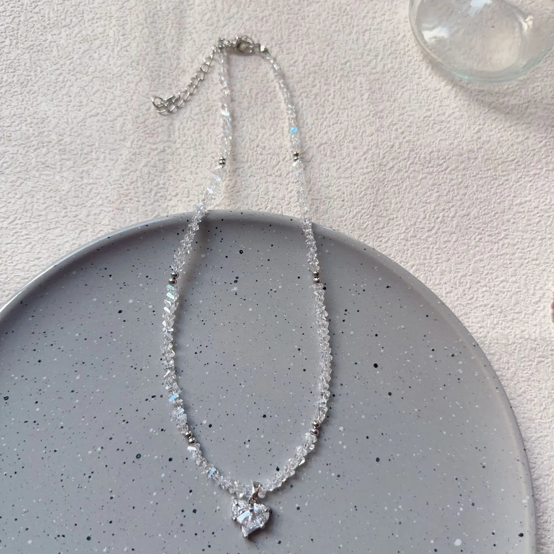 Vintage Zircon Crystal Heart Pendant Transparent Crystal Chain Necklace for Women