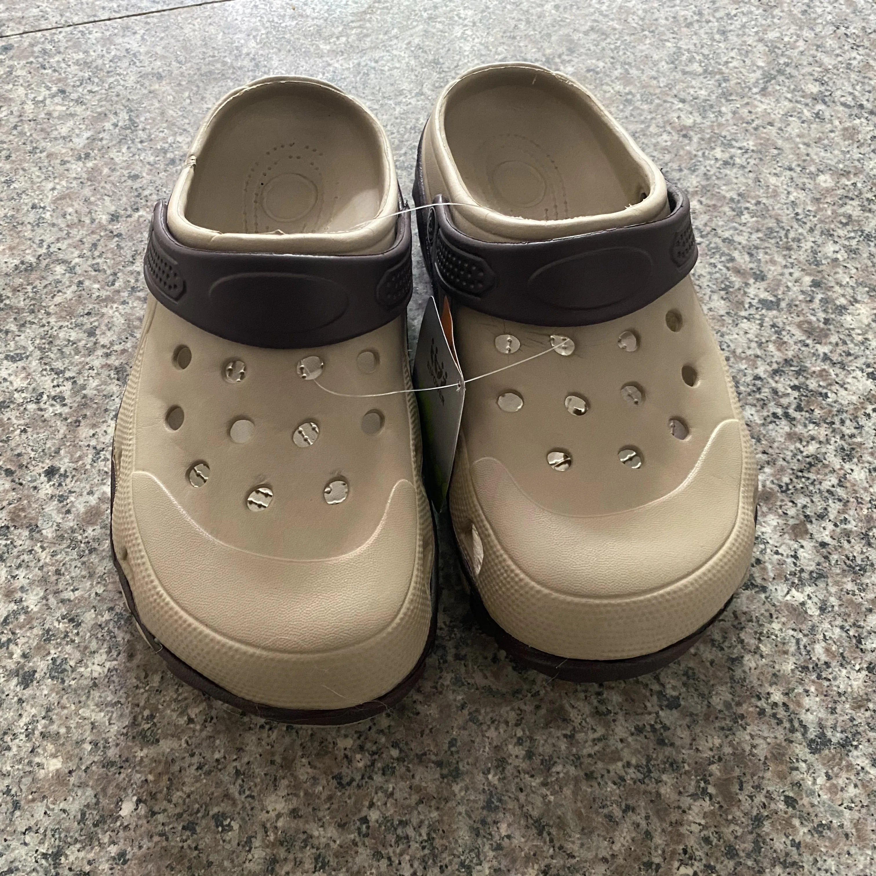 Leather men's shoes 2024 summer new driving flat casual style men's shoes trendy fashion outdoor lazy loafers men's shoes