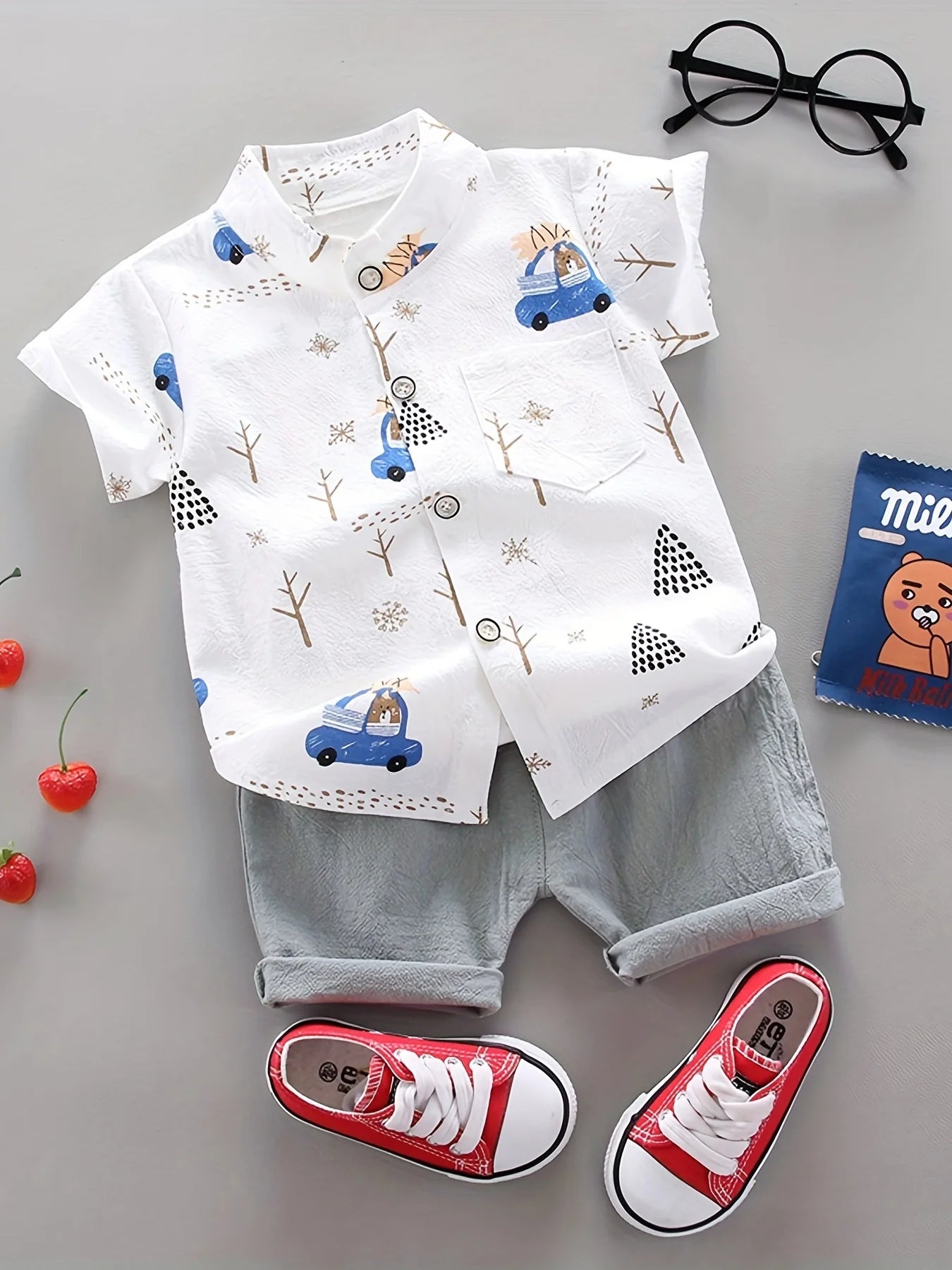 Infant and toddler short sleeved shorts set