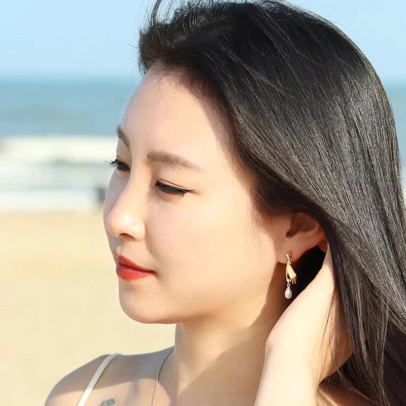 Novel Design Hand with Imitation Pearl Dangle Earrings for Women