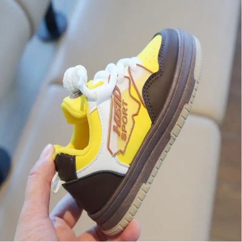 Children's Sports Shoes 2025 Autumn Boys' Casual Board Shoes New High Top Girls' White Shoes Soft Soled Baby Shoes