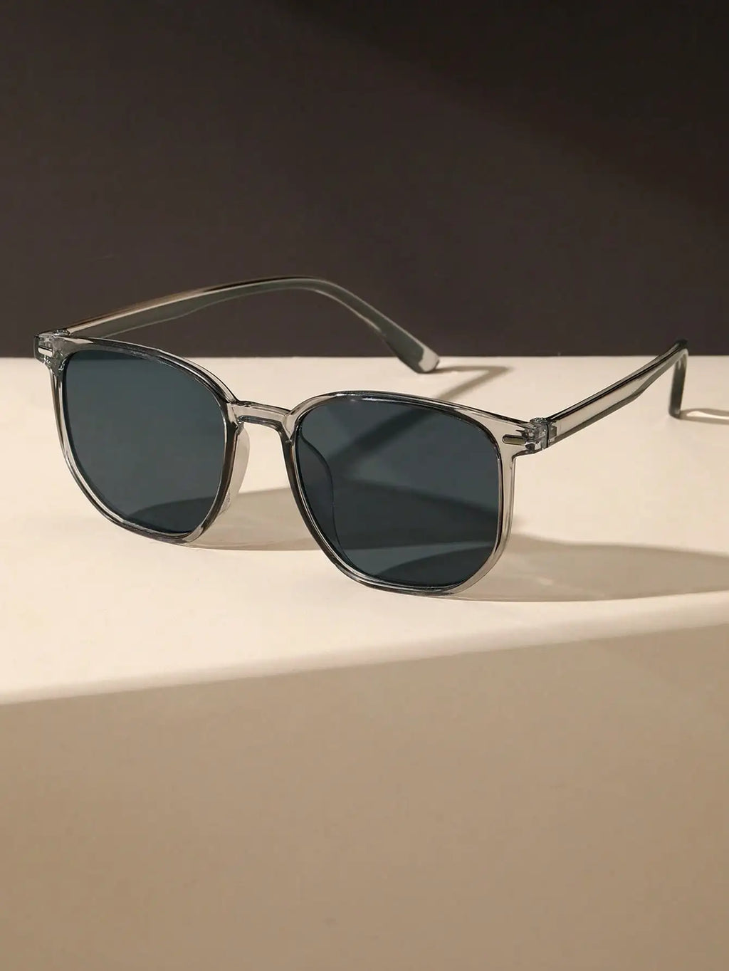 1PC Unisex Square Fashion Sunglasses For Cool Outdoor Travel Daily