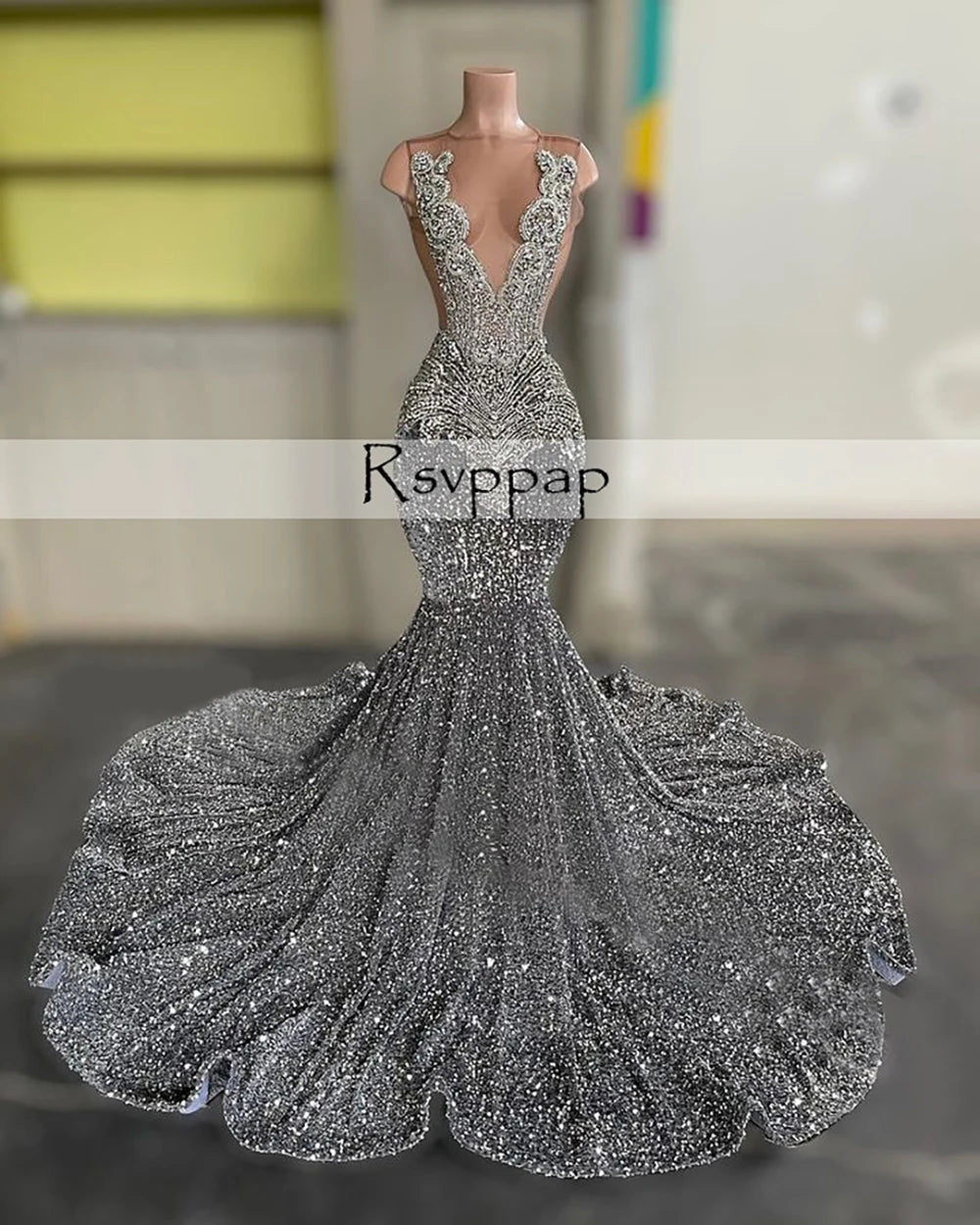 Sexy Long Sparkly Prom Dresses 2025 Sheer O-neck Luxury Silver Crystals Diamond Sequin Mermaid Black Girl Prom Party Gowns