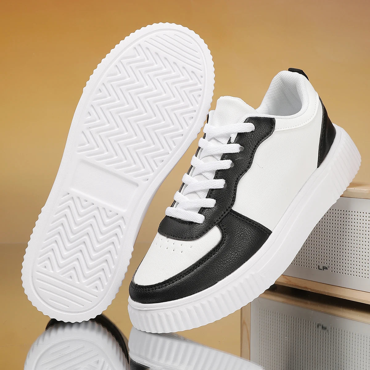 Men's Colorblock Casual Sneakers Perforated Leather Court Sneakers