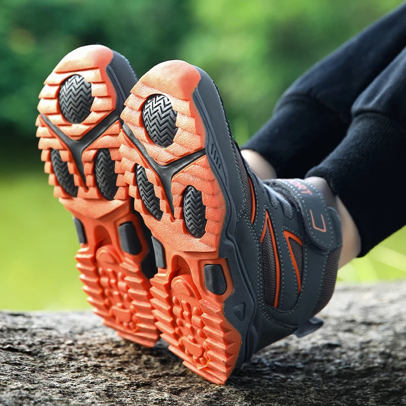 Children Casual Luminous Shoes For Boys Breathable Sneaker Winter Warm Plush Kids Hook&Loop Non-slipl Hiking Sports Shoes