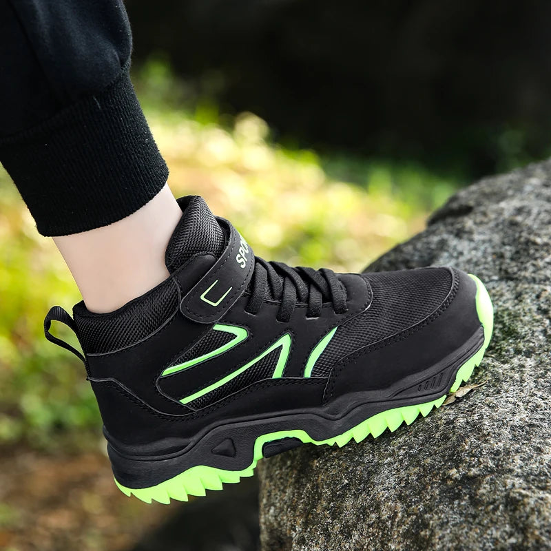 Children Casual Luminous Shoes For Boys Breathable Sneaker Winter Warm Plush Kids Hook&Loop Non-slipl Hiking Sports Shoes