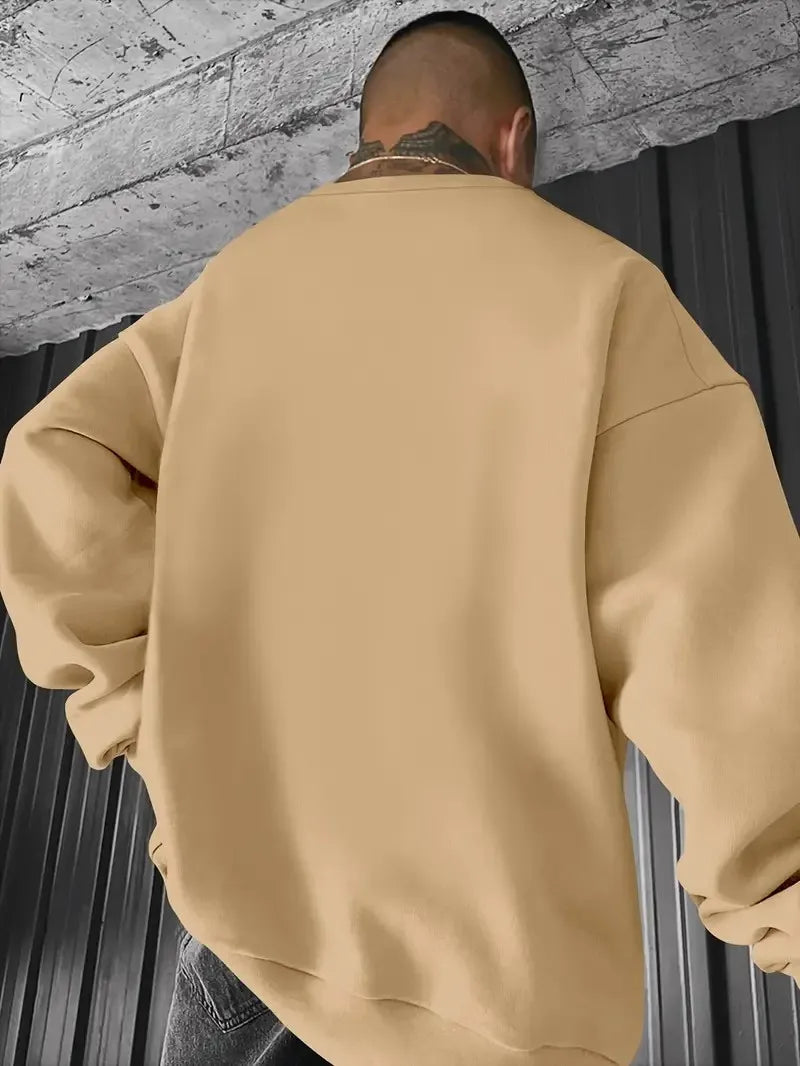 The new men's round-neck hoodie for Spring and Autumn 2025 features a casual and comfortable 3D pattern print on the street