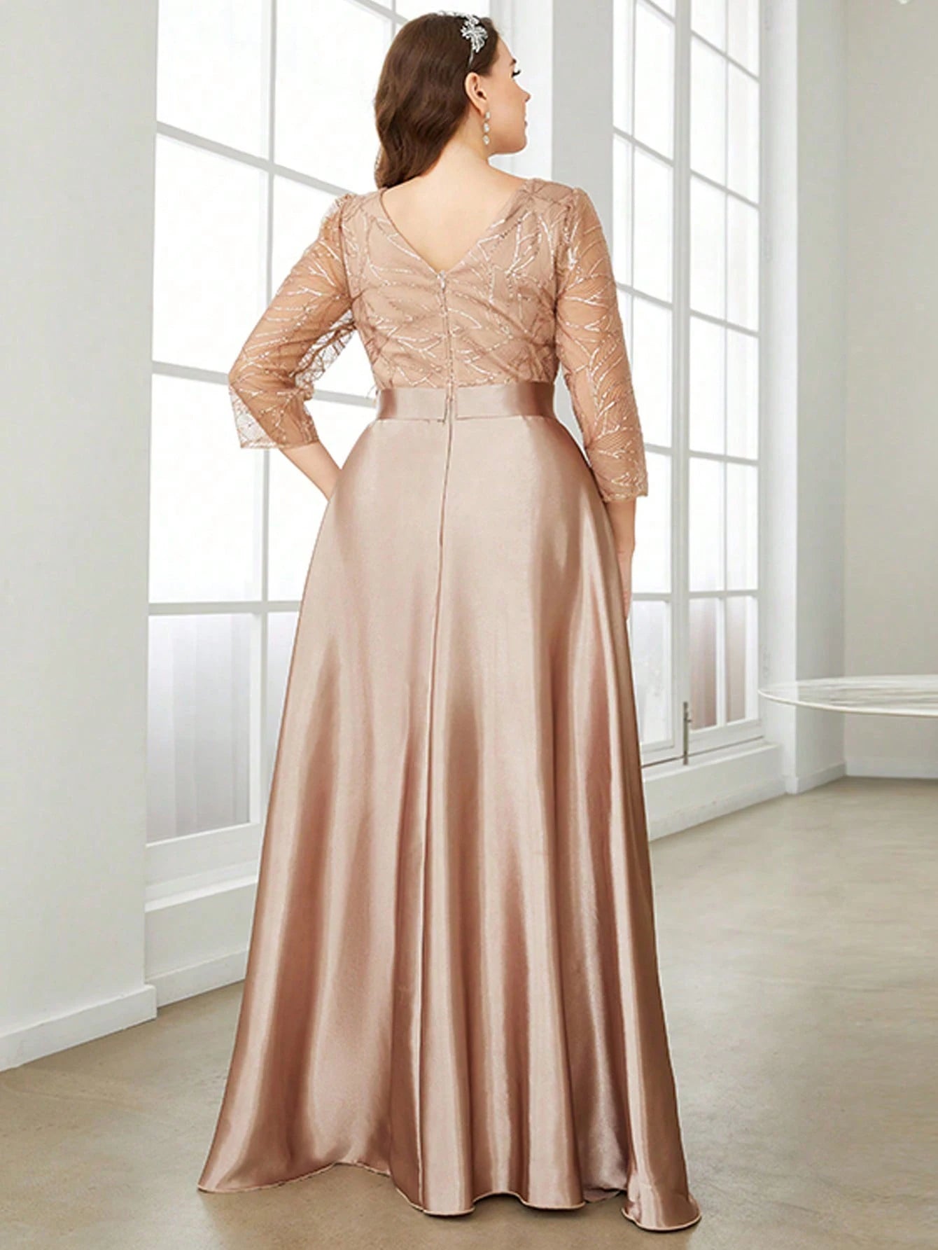Crew neck long sleeve sequin patchwork satin long gown ball dress