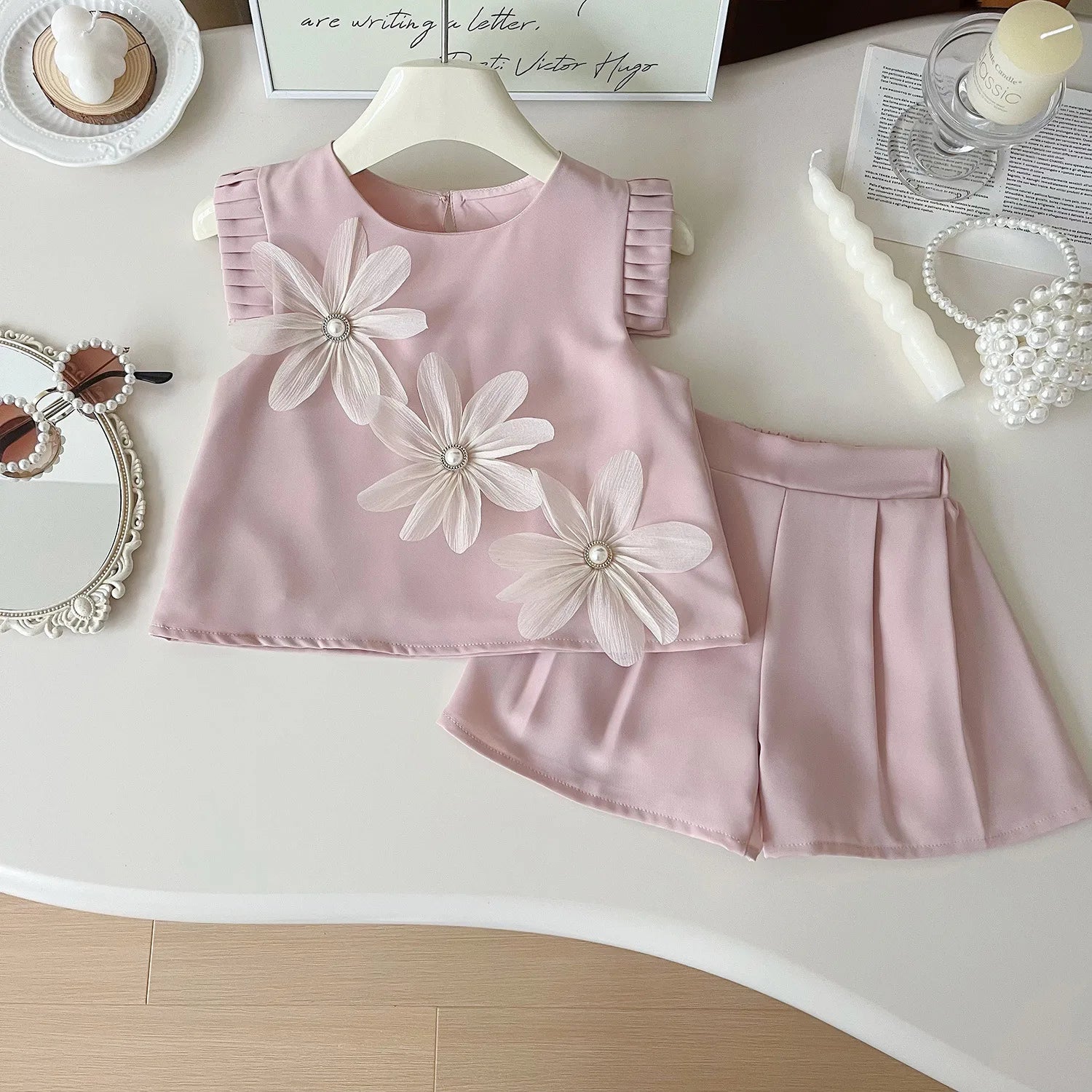 Girls Three Flowers Short Sleeve Tshirt+Shorts