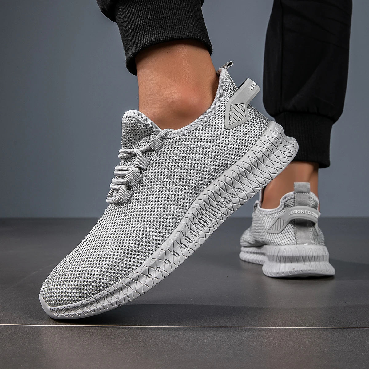 Casual Original Men's Sneakers Soft Sole Mesh Jogging Shoes