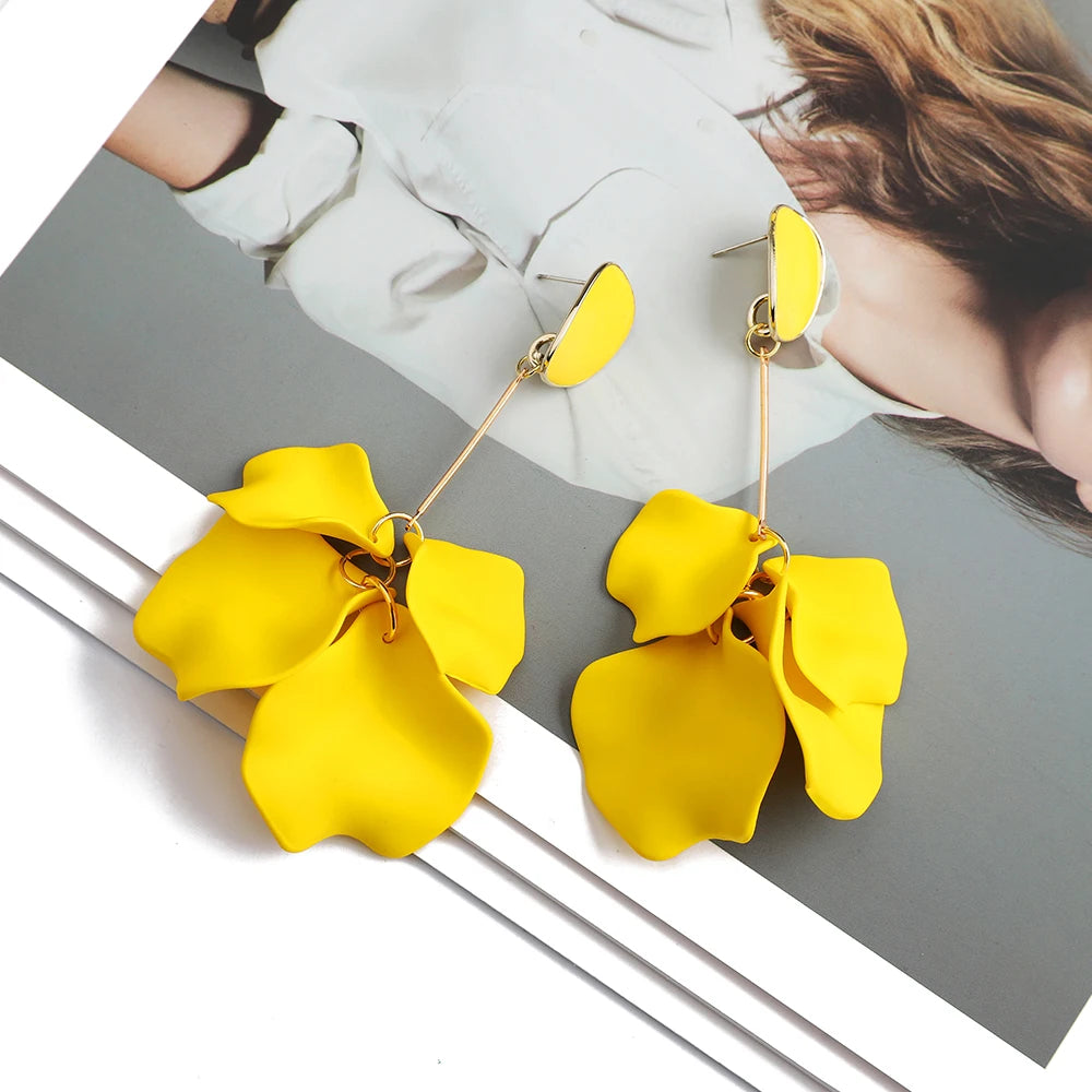 Romantic Sweet Acrylic Petal Long Dangle Drop Earrings For Women