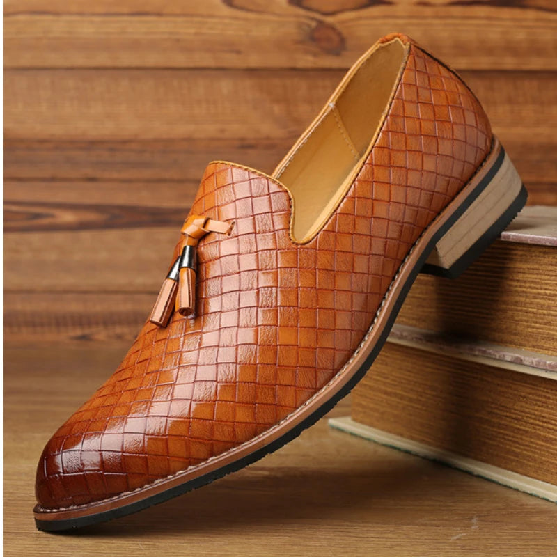 2024 Men's New Soft soled Shoes Fashion versatile formal shoes British style casual loafers Men's comfortable business footwear