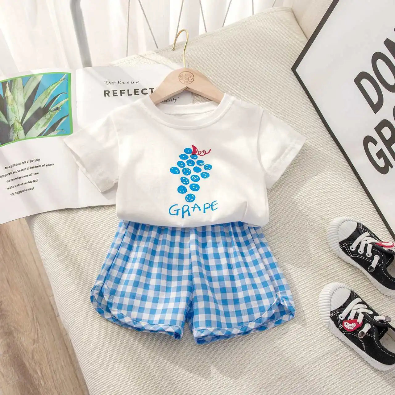 Children's Short-sleeved Round Neck Top+Shorts