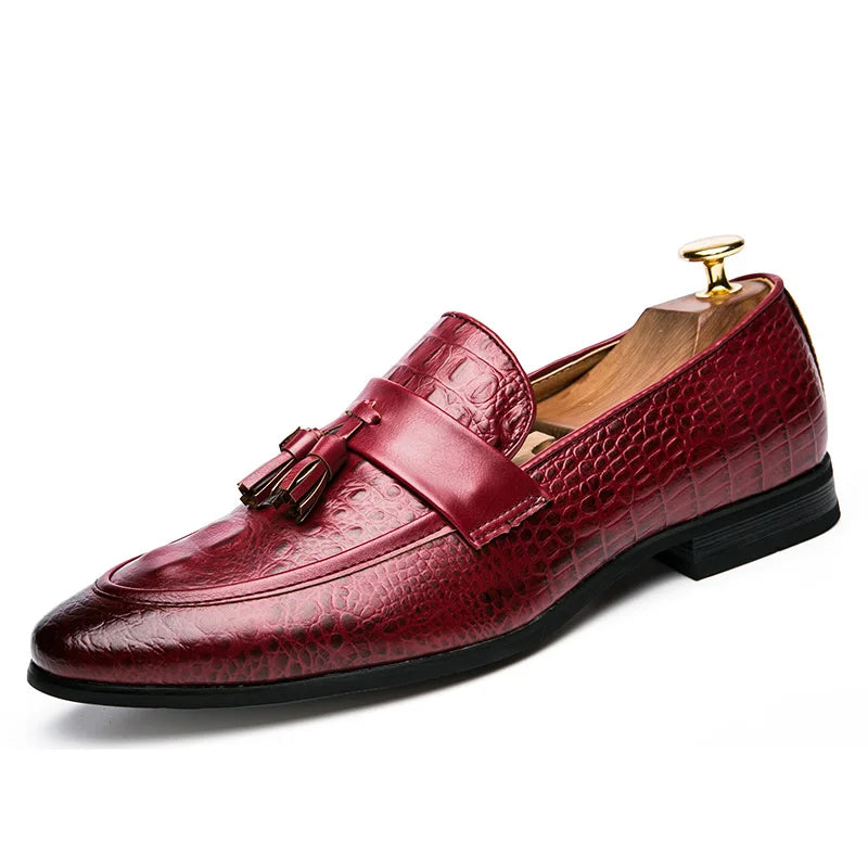 Men Casual Leather Shoes Brand Moccasin Oxfords Driving Shoes Men Loafers Moccasins Dress Shoes For Men New Italian Tassel Shoes