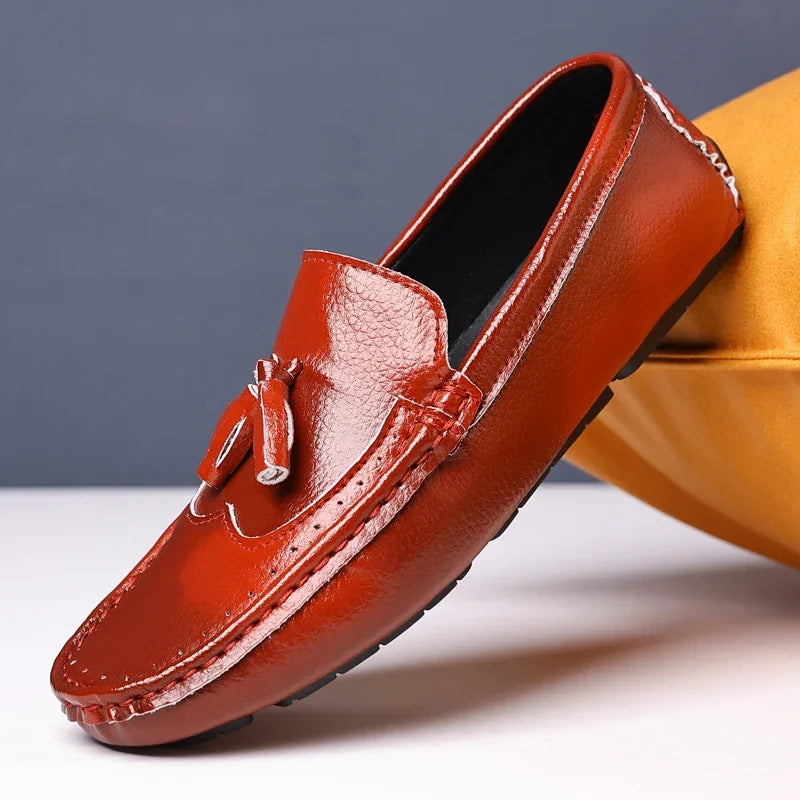 2024 Leather Men Footwear Slip on Man Shoes High Quality Wedding Party Mens Casual Shoes Breath Driving Lazy Loafers Moccasins
