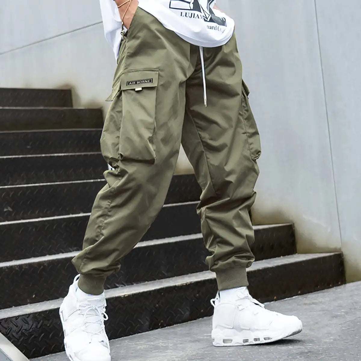 Men Letter Graphic Flap Pocket Cargo Pants