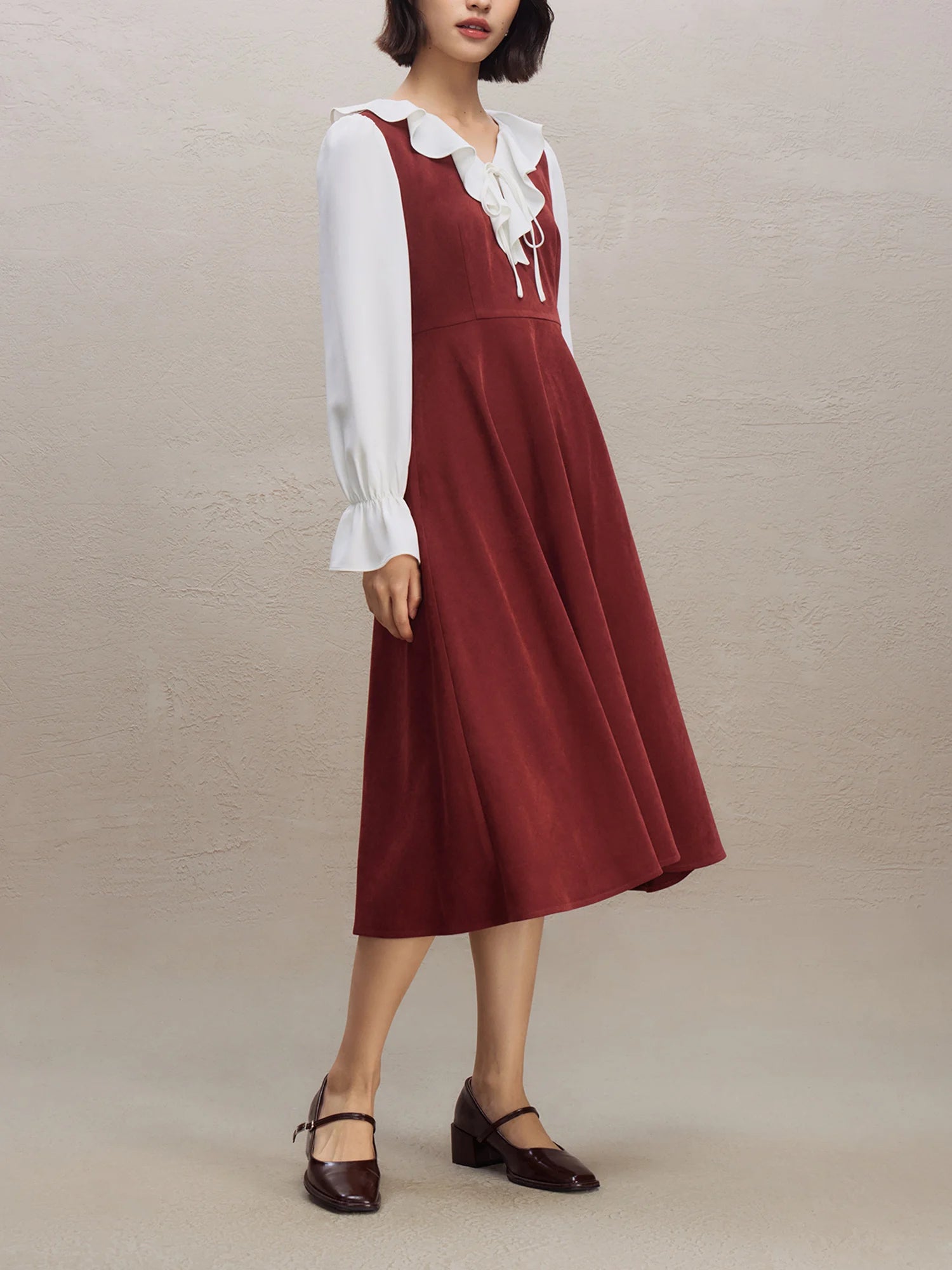 ZIQIAO French Retro Style Red Dress For Women 2023 Autumn Winter New Design Slim Corduroy Mid-length Casual Dress 23ZQ94453