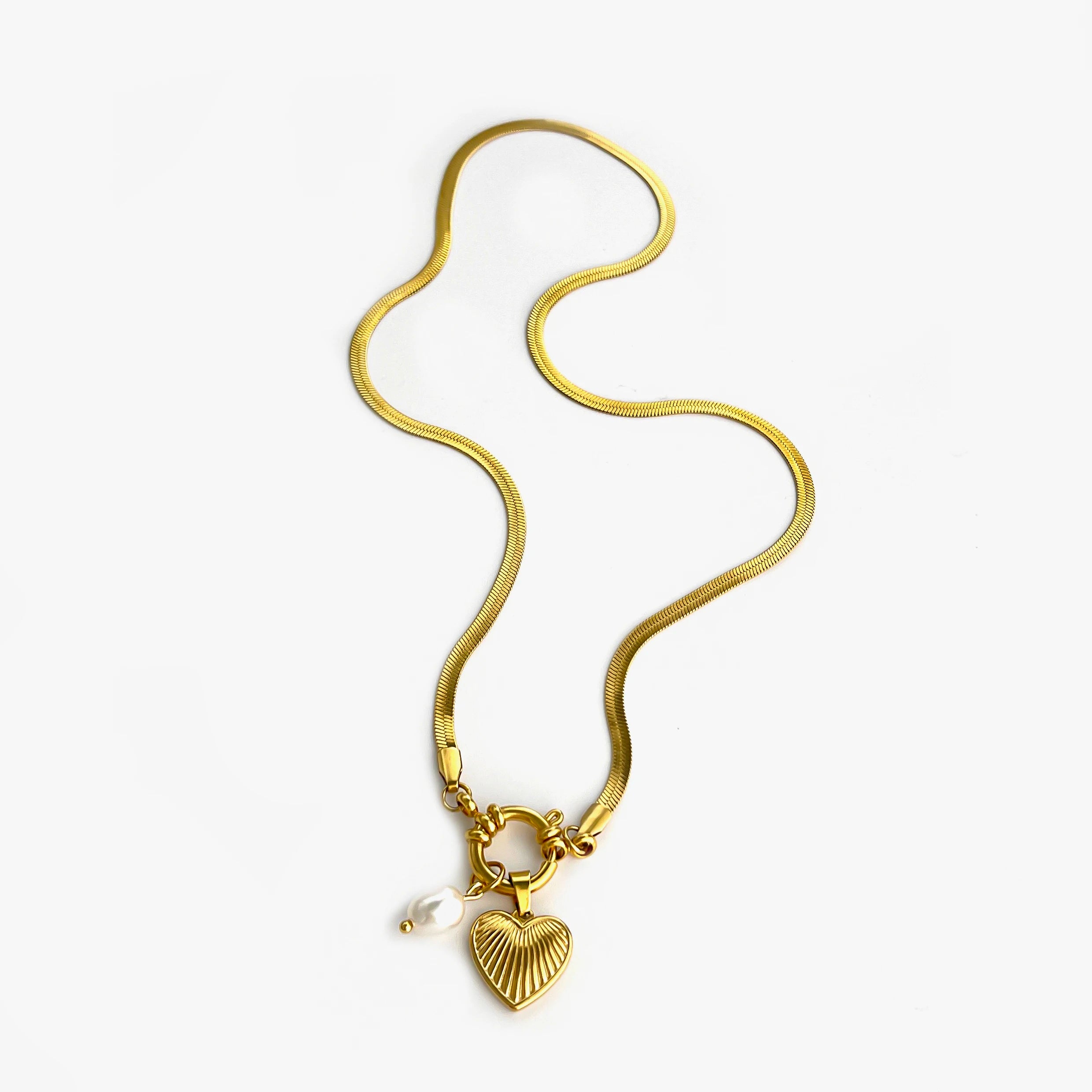 Tarnish Fashion Unusual Jewelry Freshwater Pearl Heart Pendant Necklace