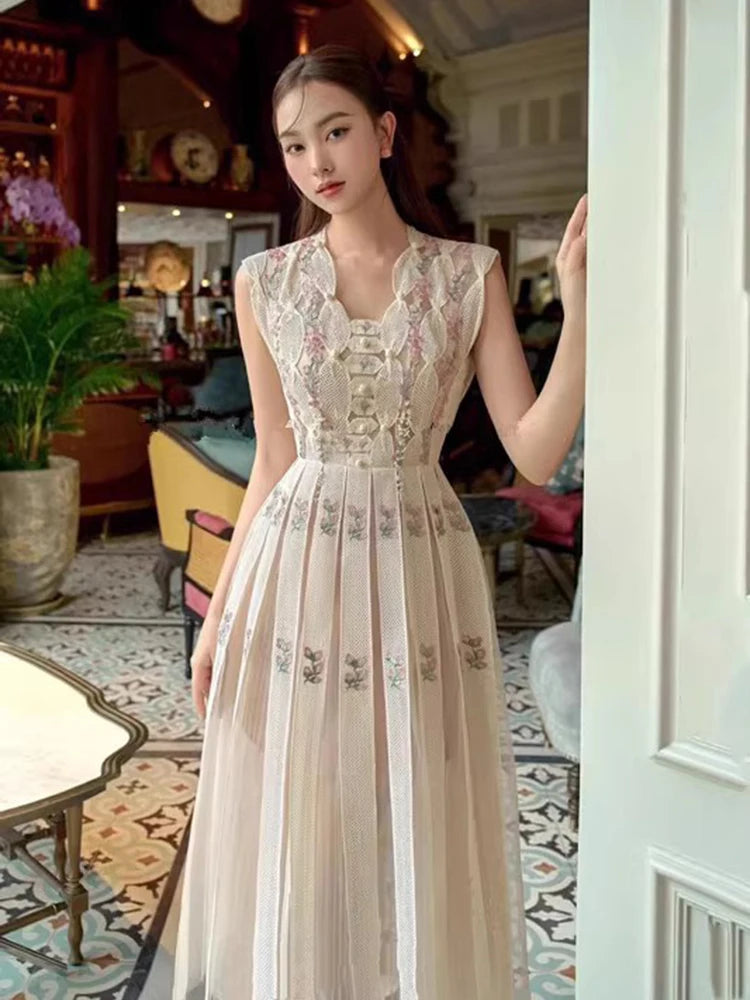 Retro Flower Embroidered Flares Dresses Spring Women V-Neck Sleeveless Long Dress Summer High Waist Big Swing Knee Length Dress