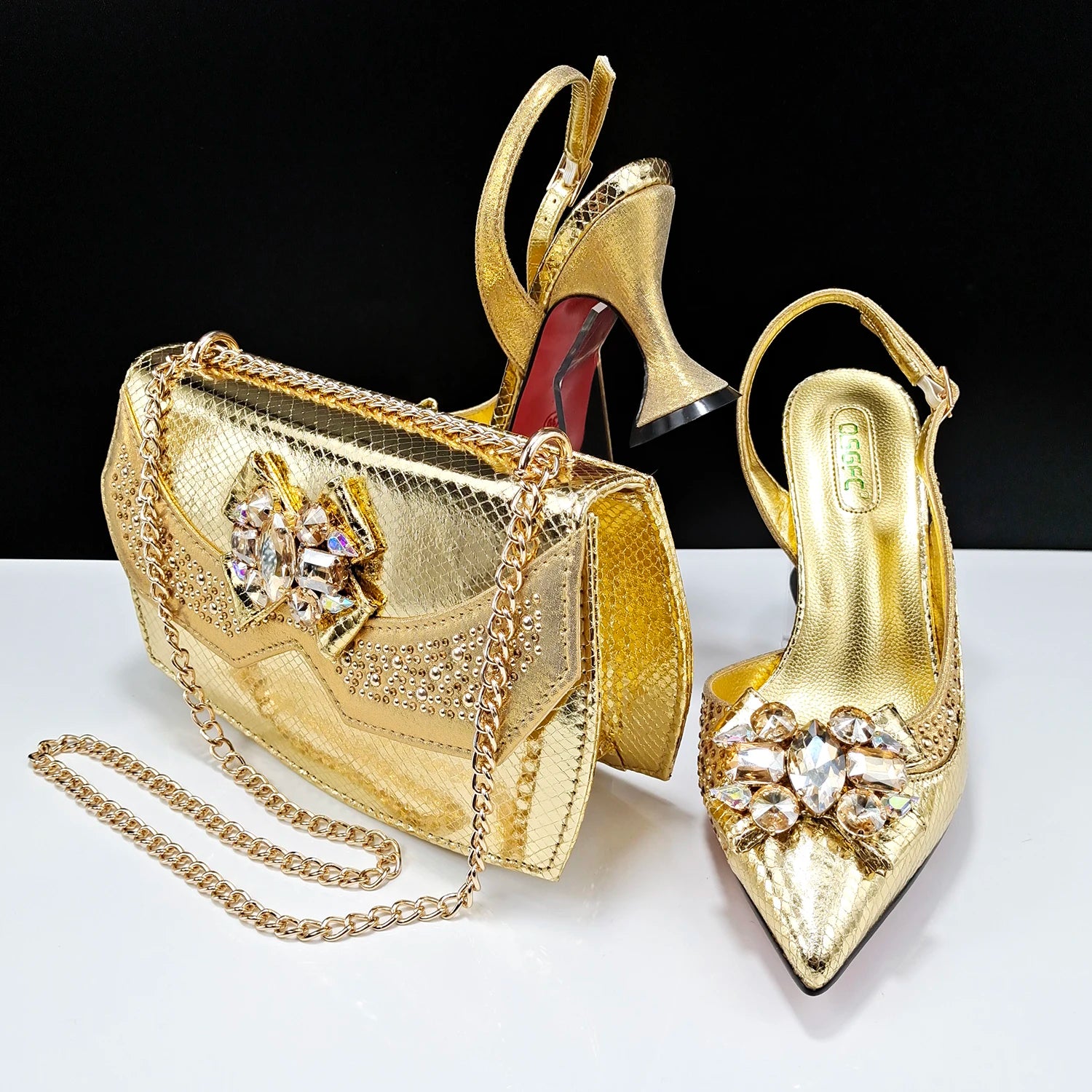 Ladies Wine Color Crystal Heels And Bag Three-Dimensional Capacity Bag & Shoes