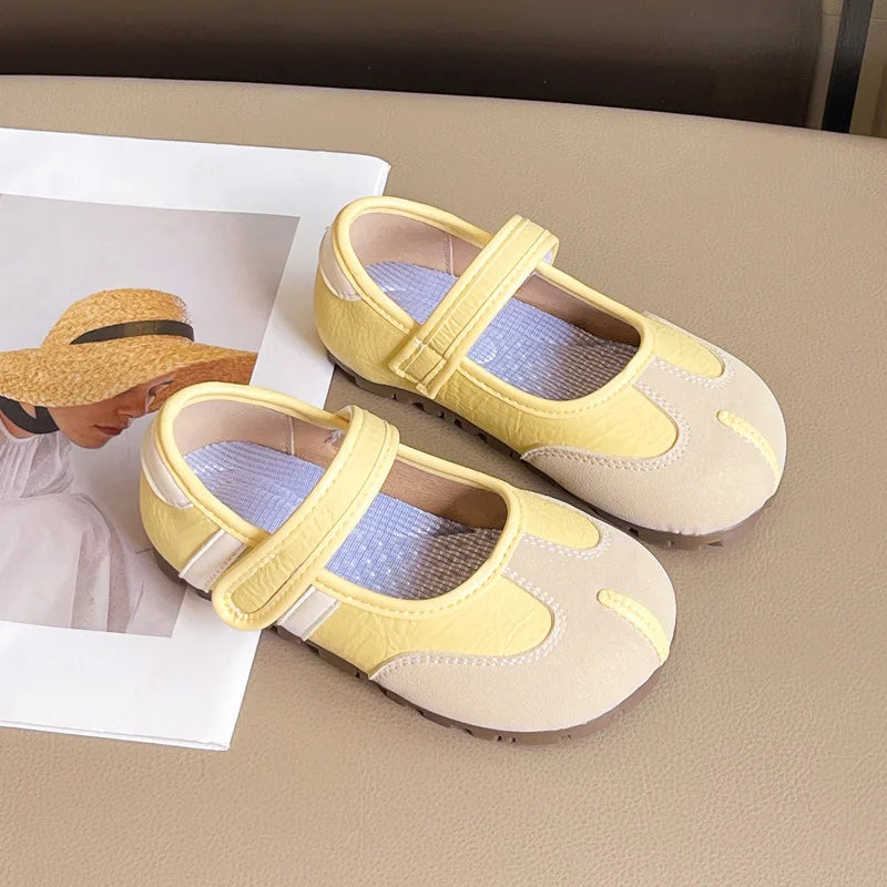 2025 New Children's Flats Simple Leather Shoes Versatile Kids Causal Fashion Shoes Vintage Trendy Girls Contrasting Bean Shoes