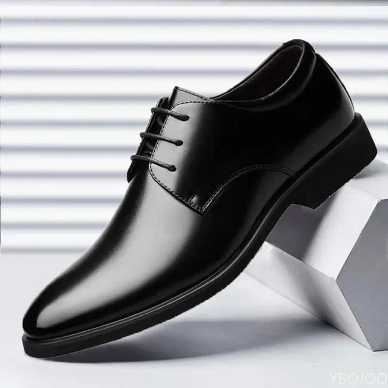 2025 Male Business Formal Wear Casual Shoe Men's Breathable Leather Shoes Black Soft Leather Soft Bottom Spring Best Man Homme