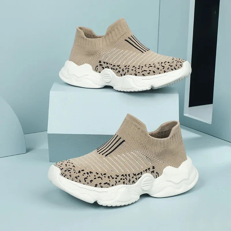Children's Casual Shoes Fashionable Knitted Socks Sports Shoes For Boys And Girls Spring Summer Wear Mid To Large Size
