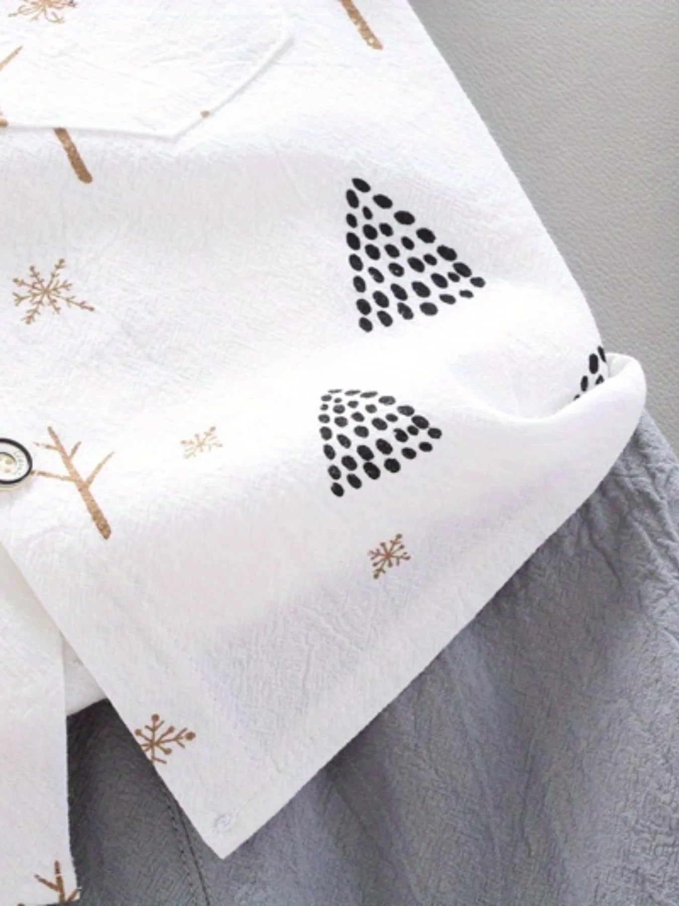 Infant and toddler short sleeved shorts set