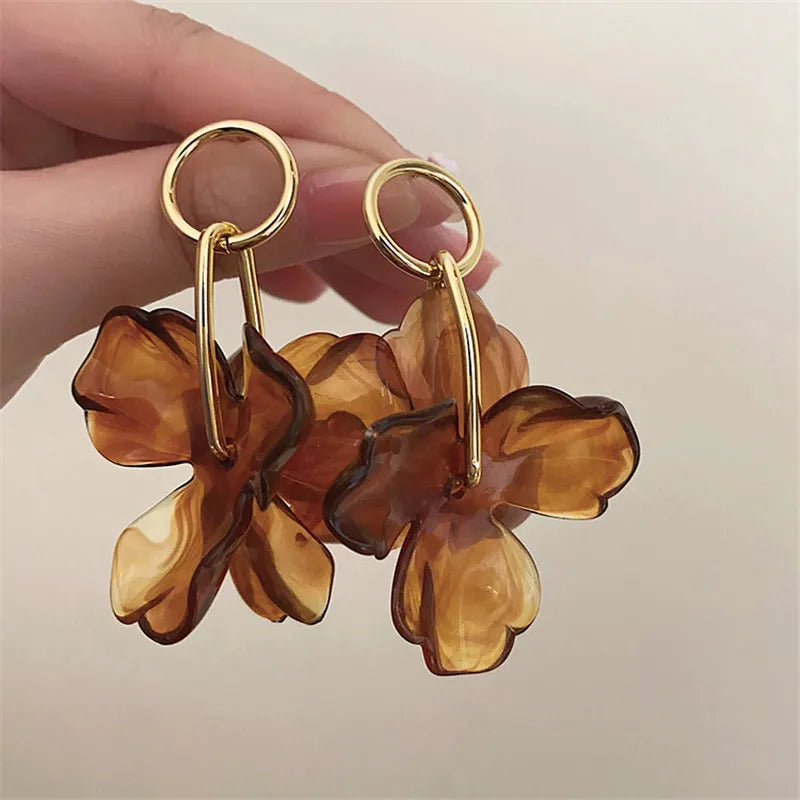 Vintage Irregular Metal Petals Earrings