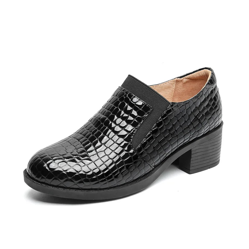Patent Leather Comfortable Luxury Shoe for Party