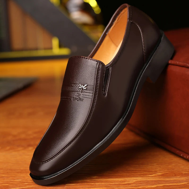 Leather Shoes Men's Business Shoes Luxury Brand Loafers Dress Moccasins Breathable Slip on Black Driving Shoes Male Formal Shoes