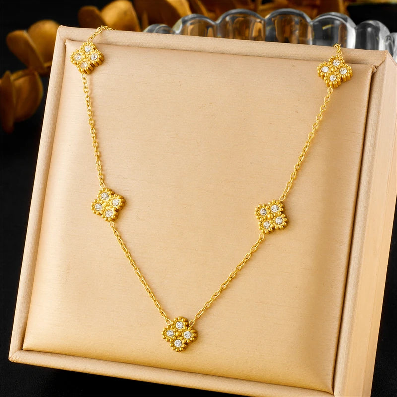 Stainless Steel Zircon Splicing Golden Flowers Necklace For Women