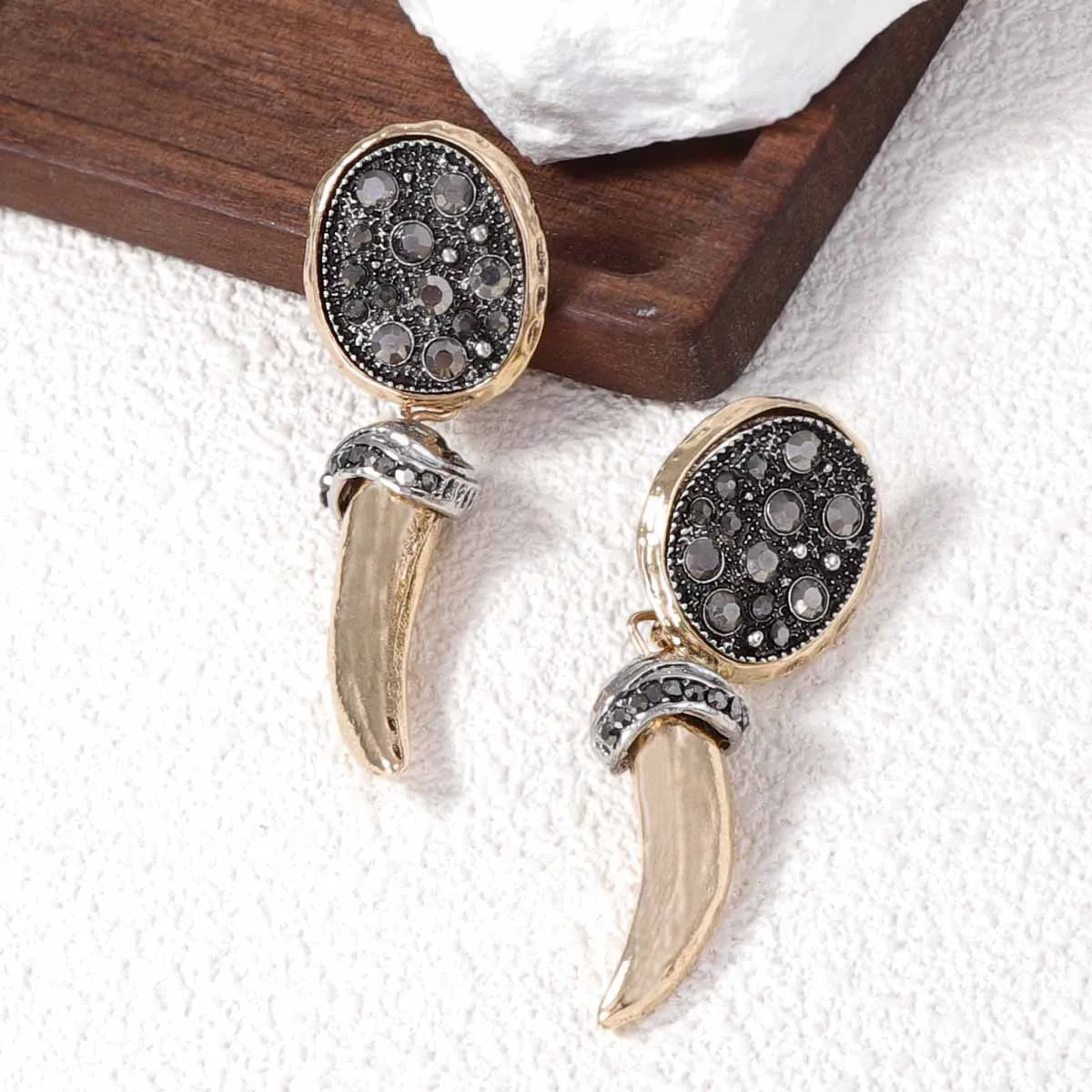 Vintage Women Jewelry Metal Horn Dangle Earrings
