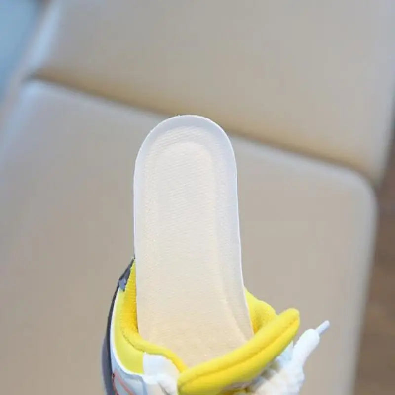 Children's Sports Shoes 2025 Autumn Boys' Casual Board Shoes New High Top Girls' White Shoes Soft Soled Baby Shoes