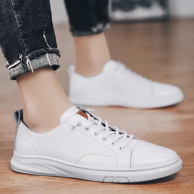Fashionable Men's Lace-Up Casual Shoe Comfortable Lightweight Breathable Daily Walking Shoe Anti-Slip  Wear-Resistant Flat Shoes