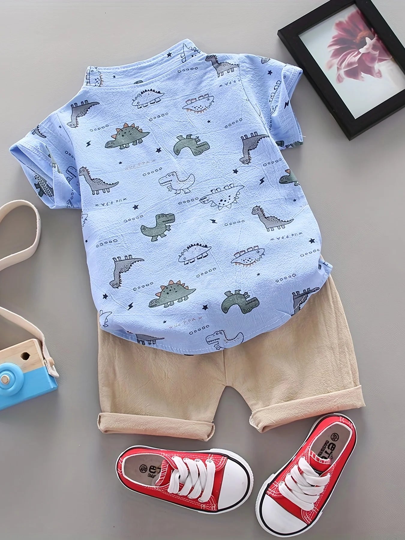 Infant and toddler short sleeved shorts