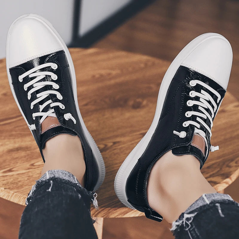Fashionable Men's Lace-Up Casual Shoe Comfortable Lightweight Breathable Daily Walking Shoe Anti-Slip  Wear-Resistant Flat Shoes