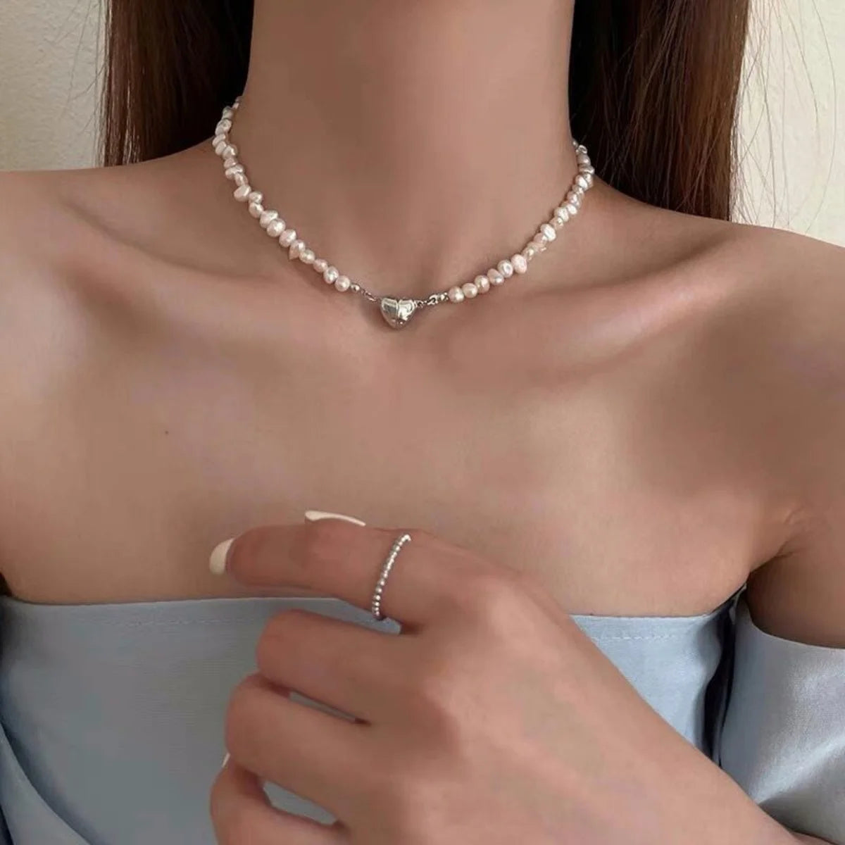 Korean imitation Pearl Chain Choker Necklace Magnetic Heart Pendant for Women Girls  Fashion Jewelry Bridal Engagement Gifts