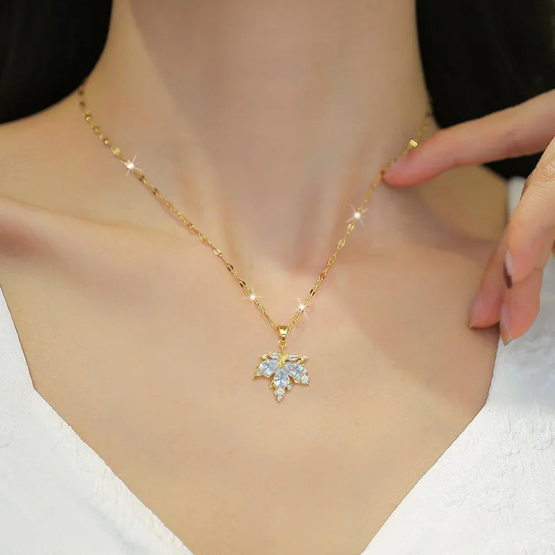 Luxury Shiny Engagement Jewelry Set Exquisite Titanium Steel Earring Necklace