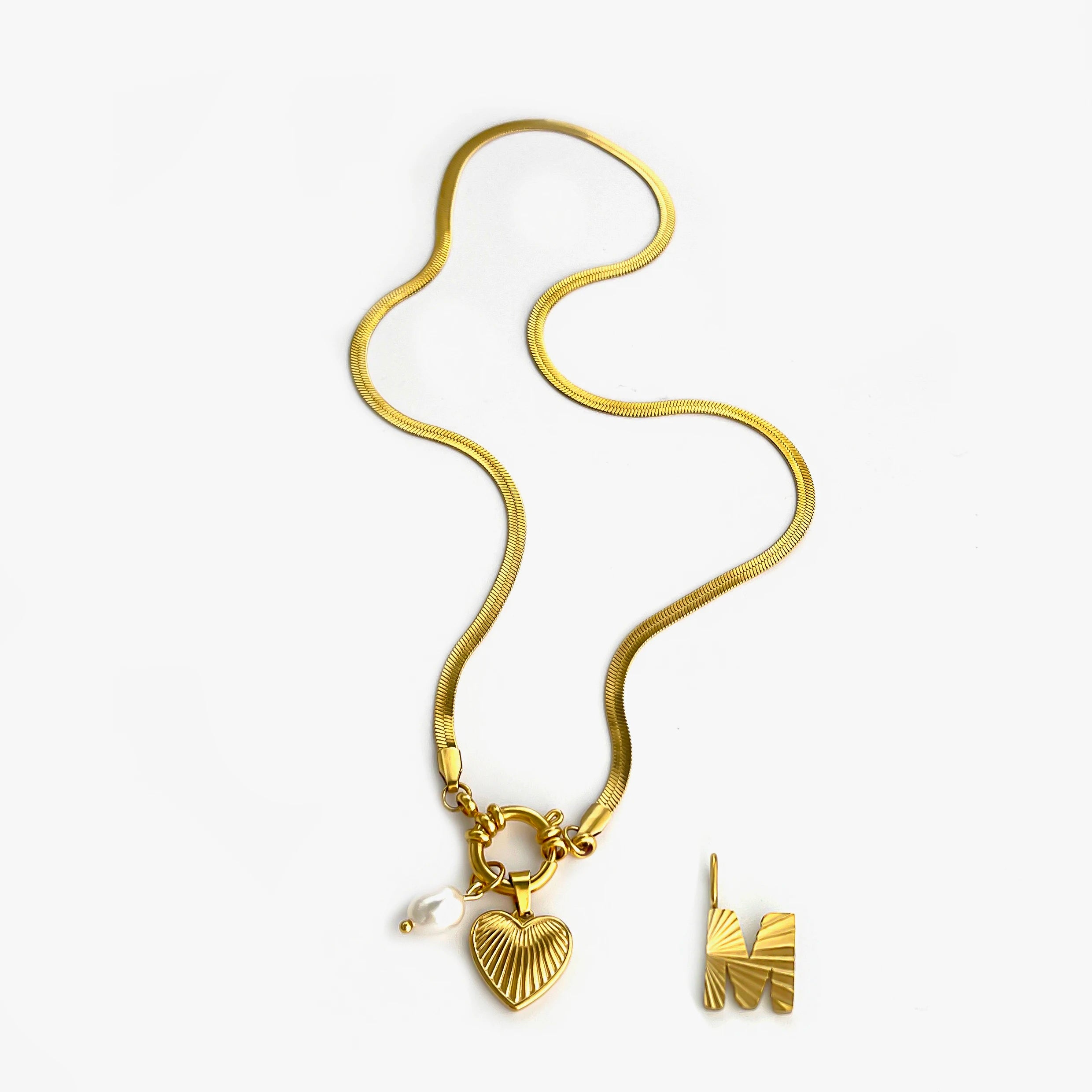 Minimalist Starfish Stripe Conch Scallop Shaped Pendant Necklace for Women